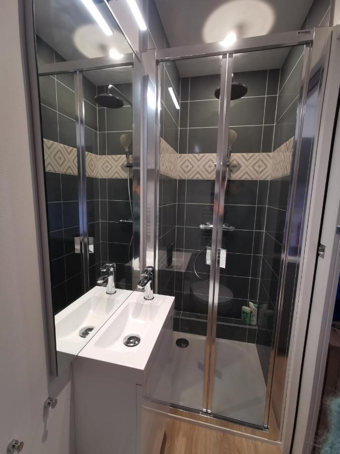Studio En Duplex Dans Un Hotel Particulier Кан Экстерьер фото